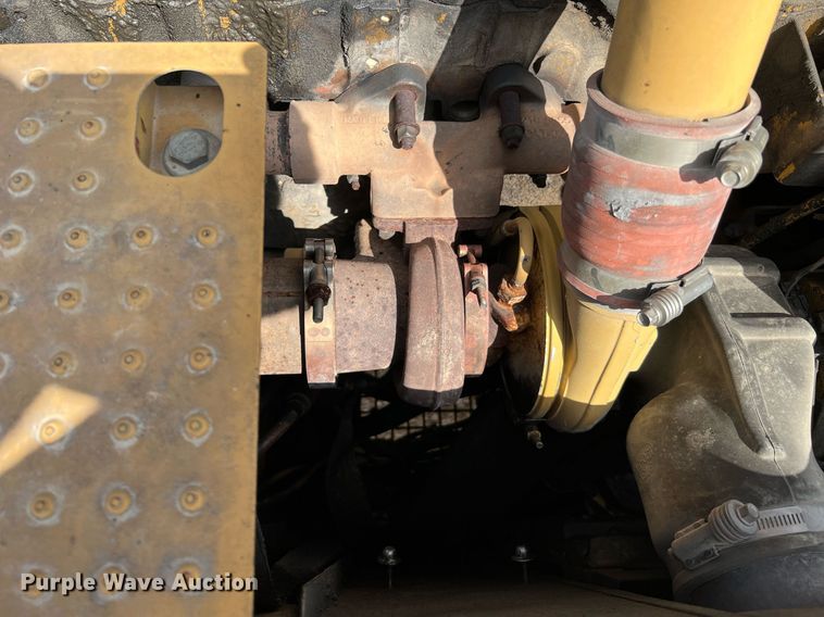 image for item DQ2076 2008 Caterpillar 325D L  excavator