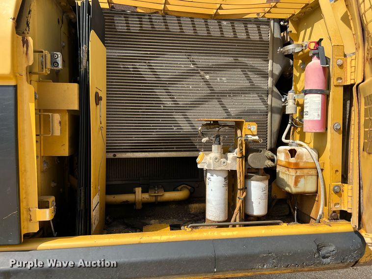 image for item DQ2076 2008 Caterpillar 325D L  excavator