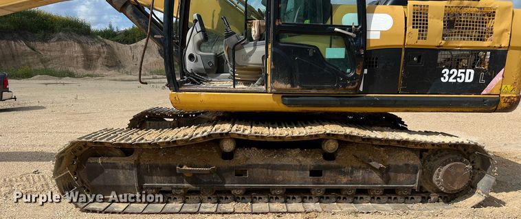 image for item DQ2076 2008 Caterpillar 325D L  excavator
