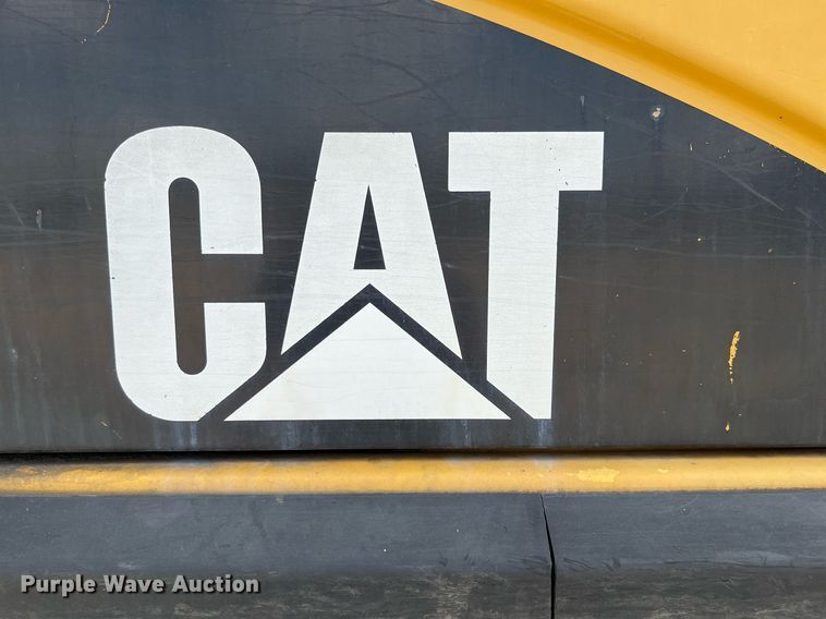 image for item DQ2076 2008 Caterpillar 325D L  excavator