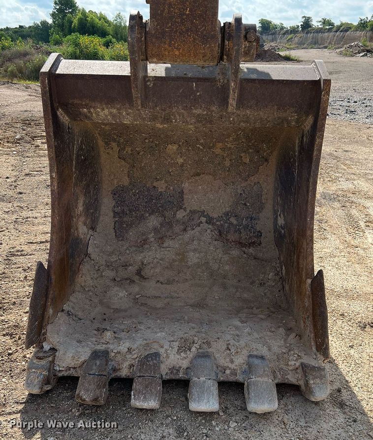 image for item DQ2077 2012 Komatsu PC360LC-10  excavator