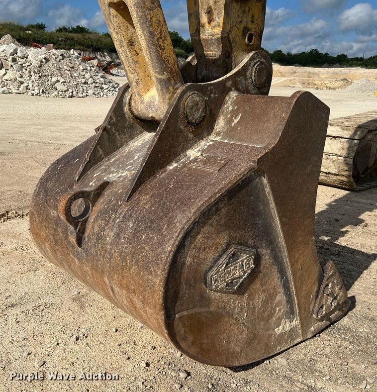 image for item DQ2077 2012 Komatsu PC360LC-10  excavator