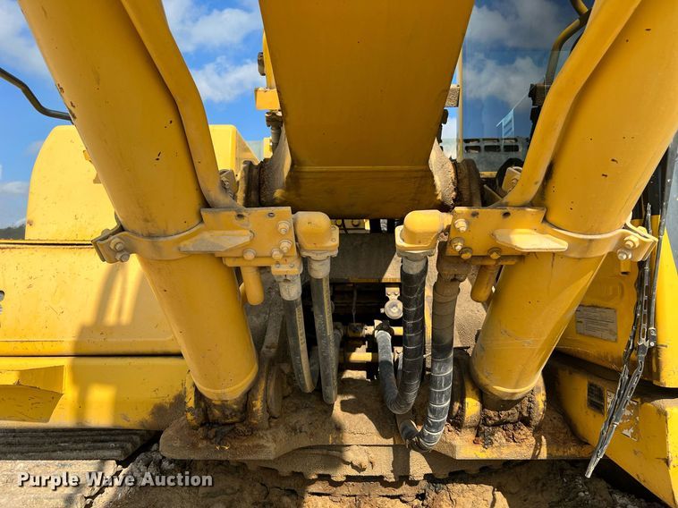 image for item DQ2077 2012 Komatsu PC360LC-10  excavator