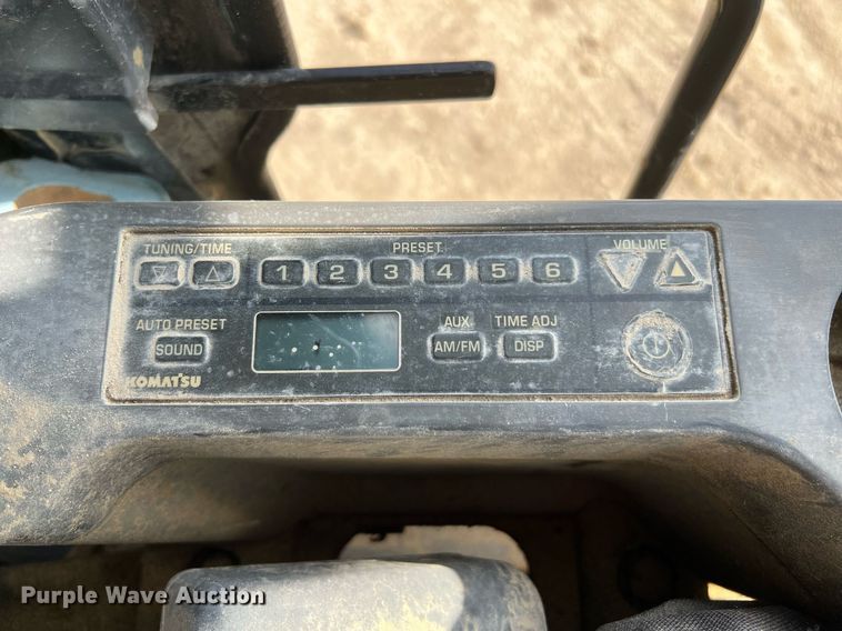 image for item DQ2077 2012 Komatsu PC360LC-10  excavator