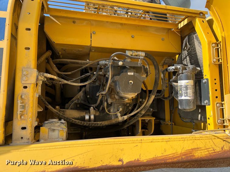 image for item DQ2077 2012 Komatsu PC360LC-10  excavator