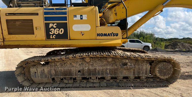 image for item DQ2077 2012 Komatsu PC360LC-10  excavator
