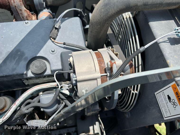 image for item DQ2078 2010 Elgin Eagle  street sweeper truck