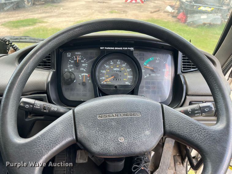 image for item DQ2078 2010 Elgin Eagle  street sweeper truck