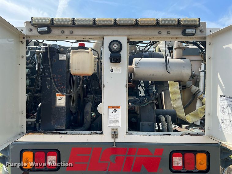 image for item DQ2079 2009 Elgin Eagle  street sweeper truck