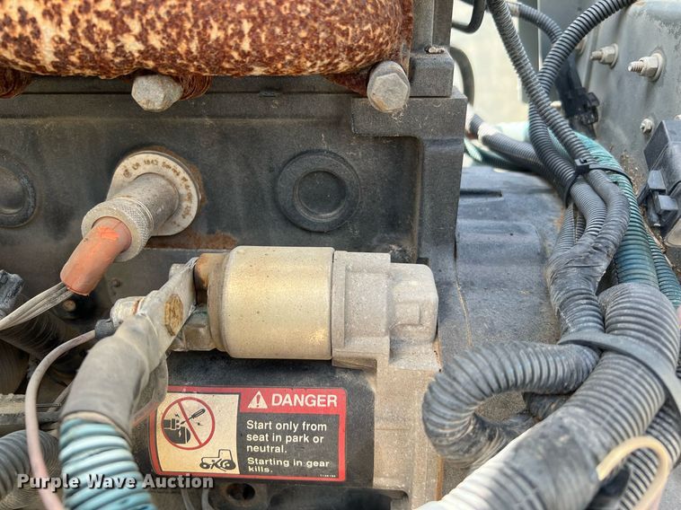 image for item DQ2079 2009 Elgin Eagle  street sweeper truck