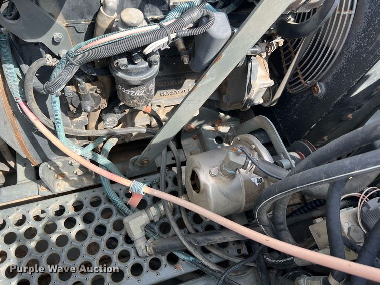 image for item DQ2079 2009 Elgin Eagle  street sweeper truck