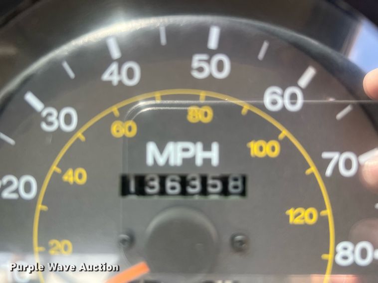 image for item DQ2079 2009 Elgin Eagle  street sweeper truck