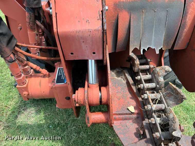 image for item DQ2088 Ditch Witch 3700  trencher