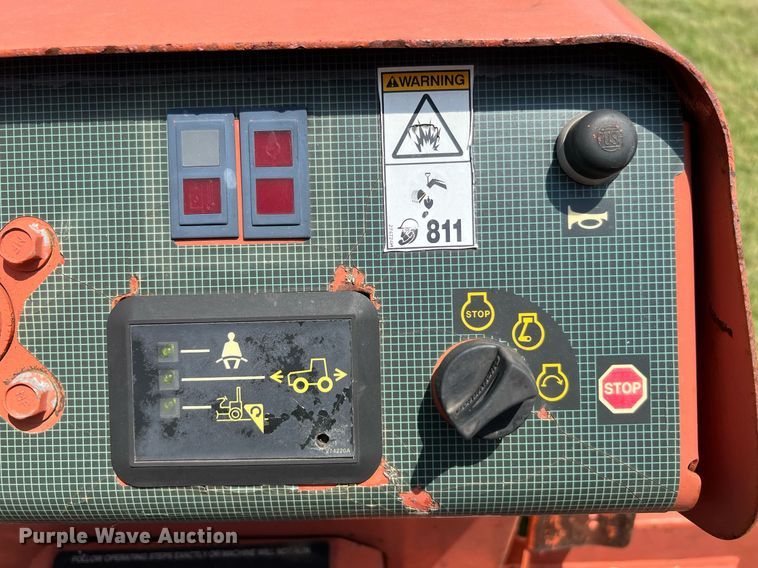 image for item DQ2088 Ditch Witch 3700  trencher