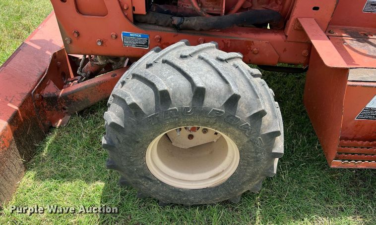 image for item DQ2088 Ditch Witch 3700  trencher