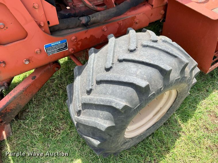 image for item DQ2088 Ditch Witch 3700  trencher