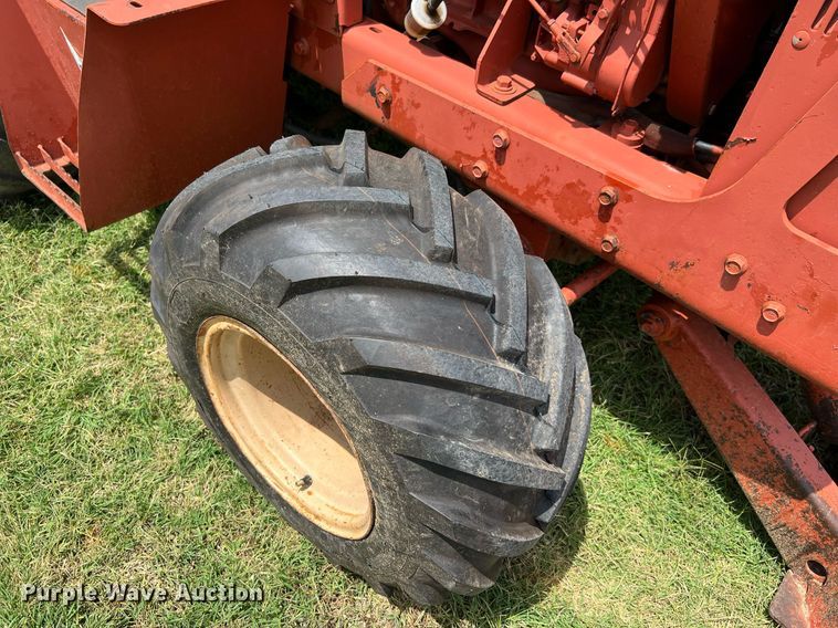 image for item DQ2088 Ditch Witch 3700  trencher
