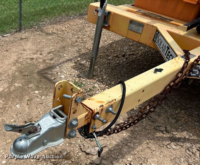 image for item DQ2090 2010 Solartech Silent Messenger  message board trailer