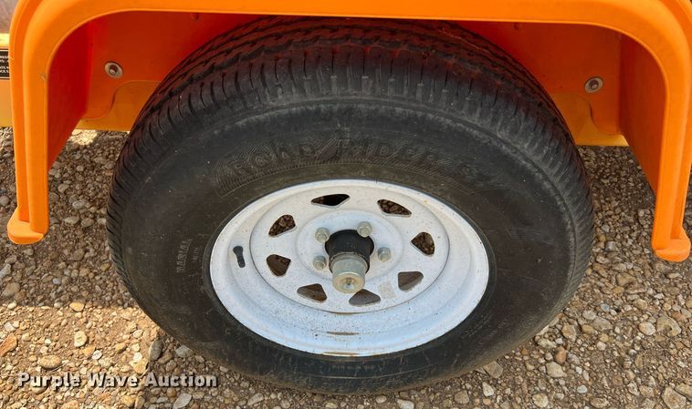 image for item DQ2090 2010 Solartech Silent Messenger  message board trailer