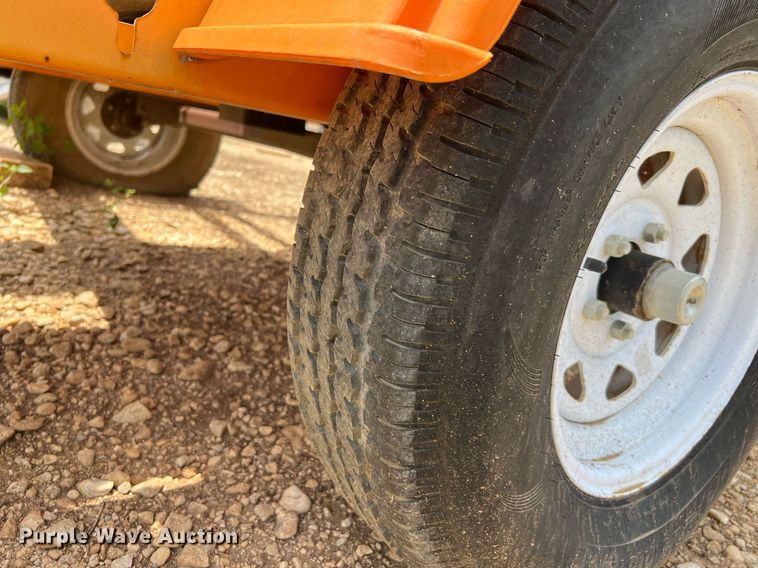 image for item DQ2090 2010 Solartech Silent Messenger  message board trailer