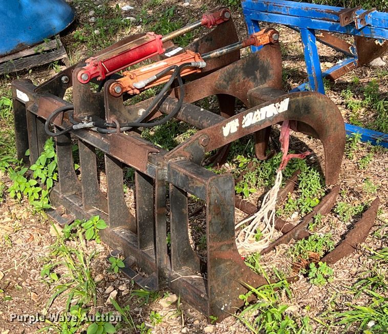 image for item DQ2091 66" W skid steer grapple