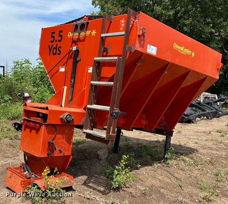 image for item DQ2095 Coastal Metal Fab. DownEaster  spreader bed