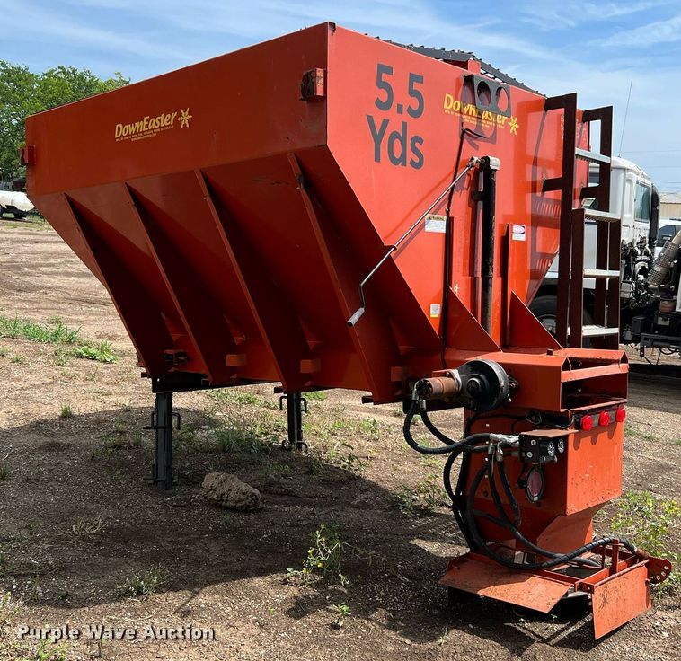 image for item DQ2095 Coastal Metal Fab. DownEaster  spreader bed