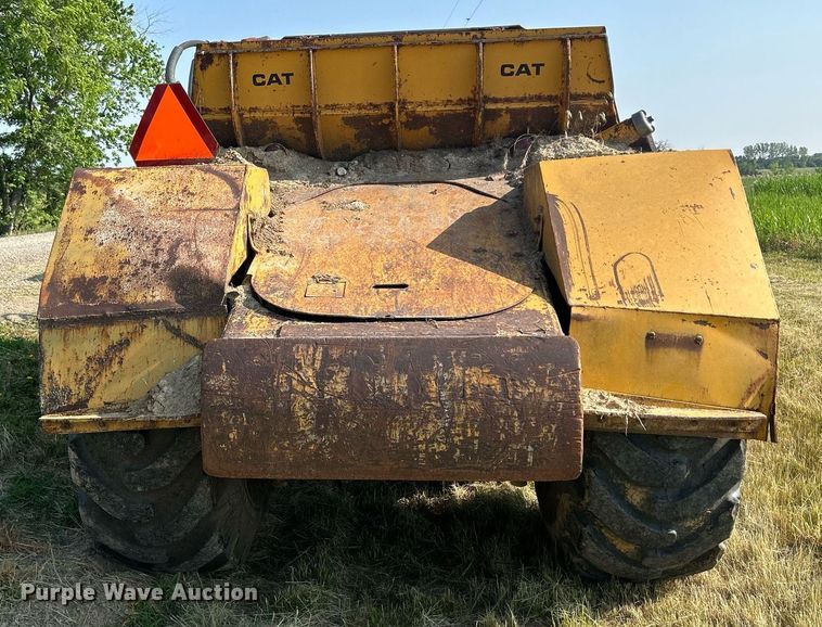 image for item DR4690 1970 Caterpillar 613  elevating scraper