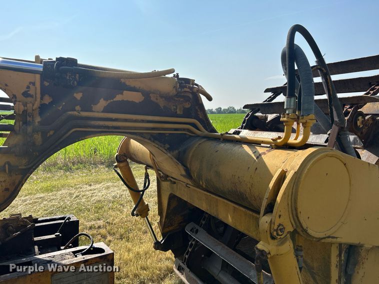 image for item DR4690 1970 Caterpillar 613  elevating scraper