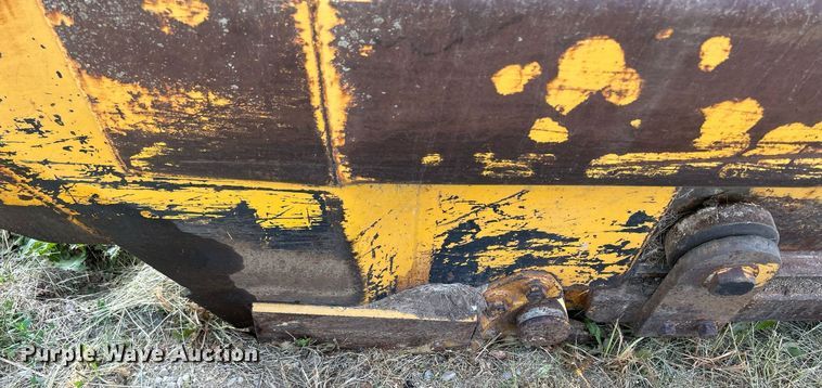 image for item DR4690 1970 Caterpillar 613  elevating scraper