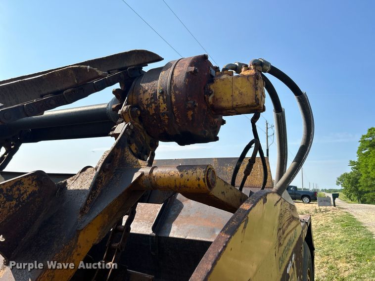 image for item DR4690 1970 Caterpillar 613  elevating scraper