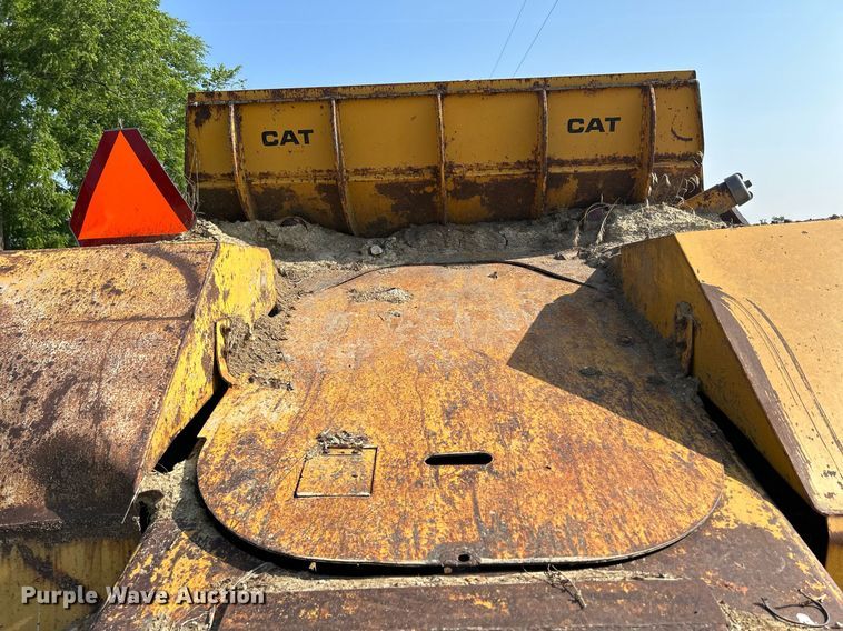 image for item DR4690 1970 Caterpillar 613  elevating scraper