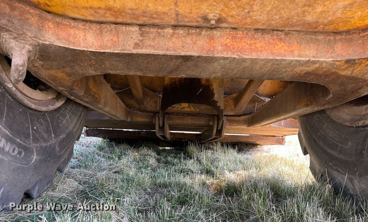 image for item DR4690 1970 Caterpillar 613  elevating scraper