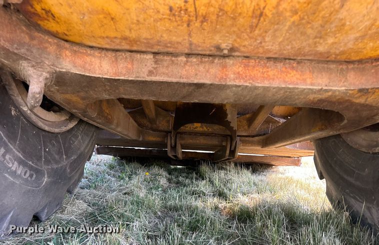 image for item DR4690 1970 Caterpillar 613  elevating scraper