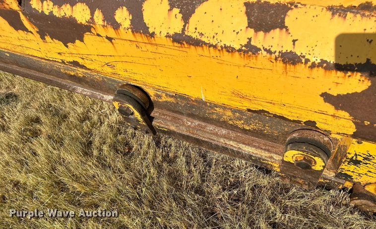 image for item DR4690 1970 Caterpillar 613  elevating scraper