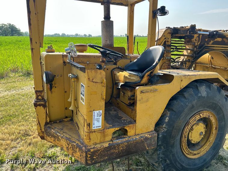 image for item DR4690 1970 Caterpillar 613  elevating scraper