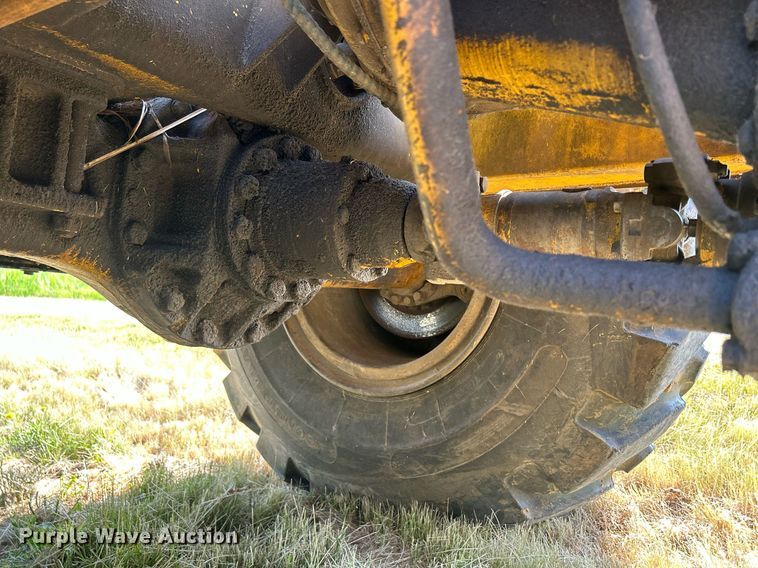 image for item DR4690 1970 Caterpillar 613  elevating scraper