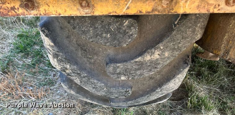 image for item DR4690 1970 Caterpillar 613  elevating scraper