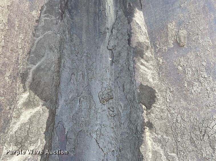 image for item DR5753 2002 Caterpillar 730  haul truck