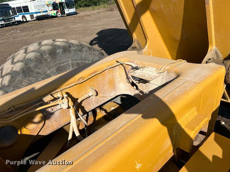 image for item DR5753 2002 Caterpillar 730  haul truck