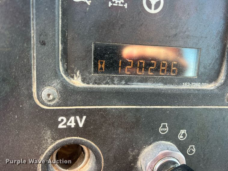 image for item DR5753 2002 Caterpillar 730  haul truck