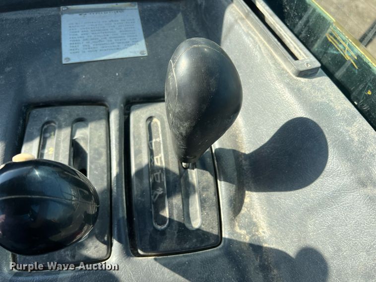 image for item DR5753 2002 Caterpillar 730  haul truck