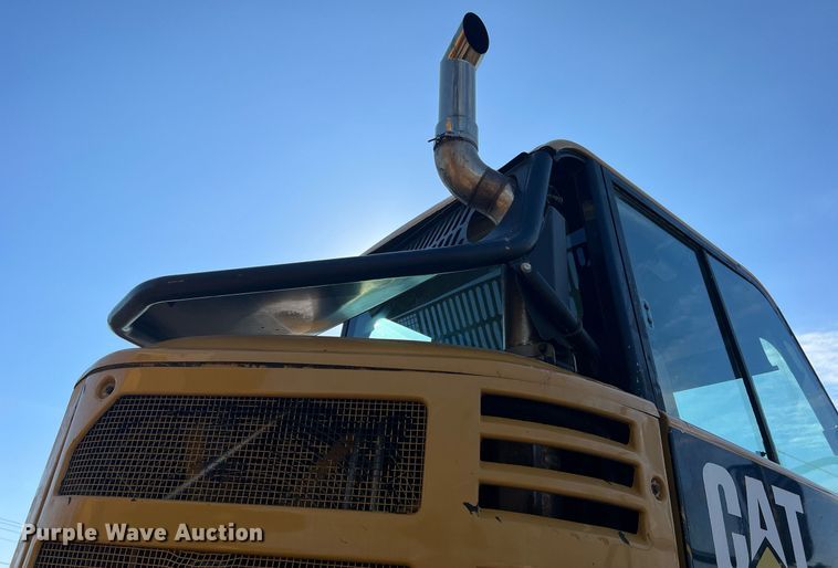 image for item DR5753 2002 Caterpillar 730  haul truck