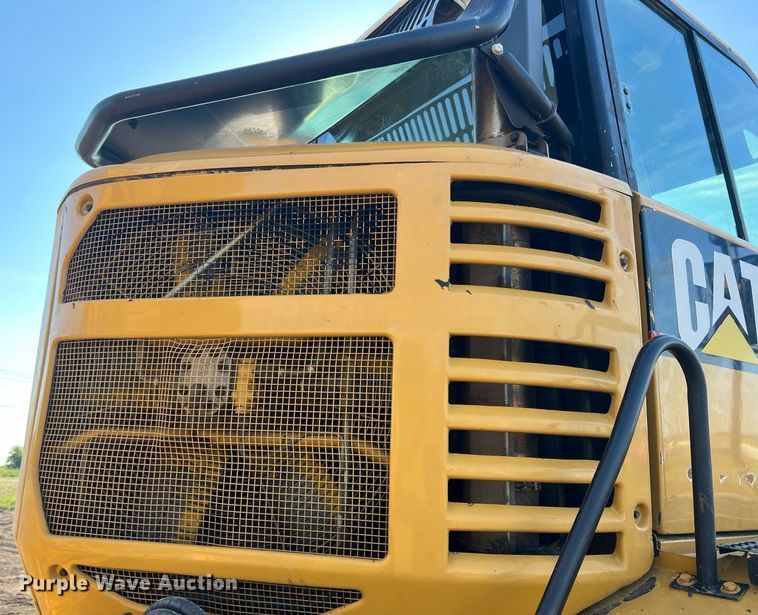 image for item DR5753 2002 Caterpillar 730  haul truck