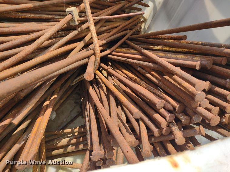 image for item DS6424 (10) totes of stakes