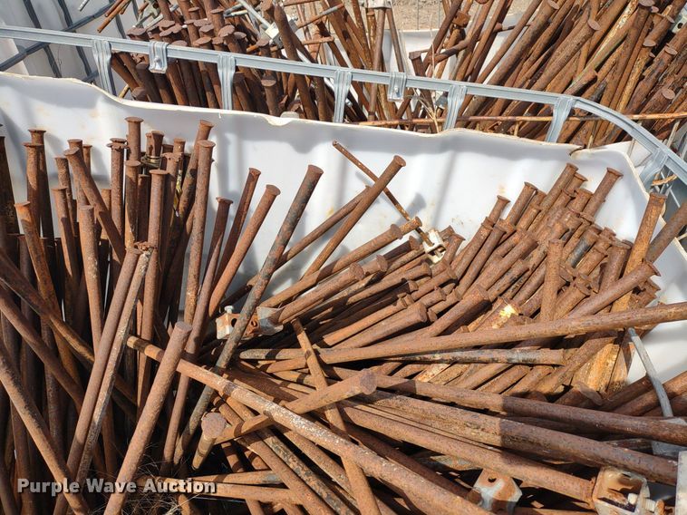 image for item DS6424 (10) totes of stakes