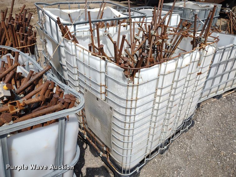 image for item DS6424 (10) totes of stakes