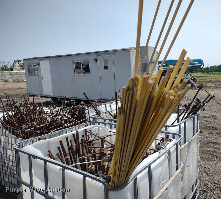 image for item DS6424 (10) totes of stakes