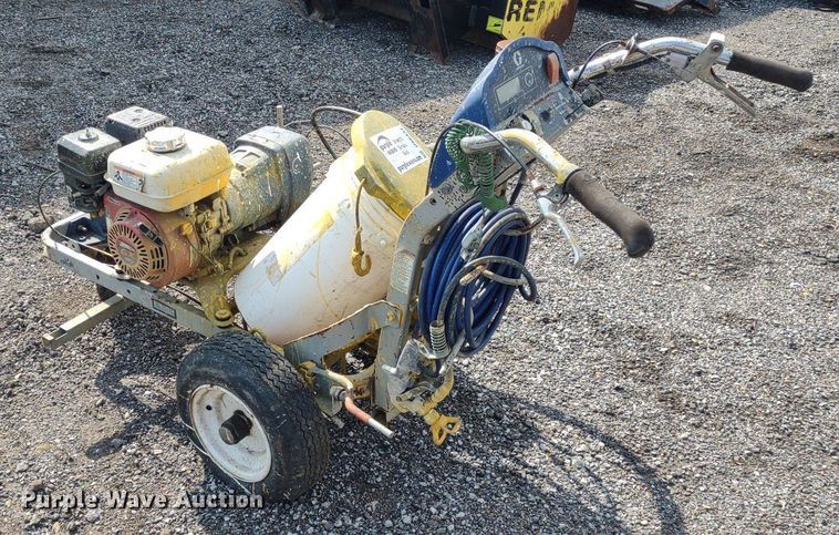 image for item DS6437 Graco 5900  paint striper