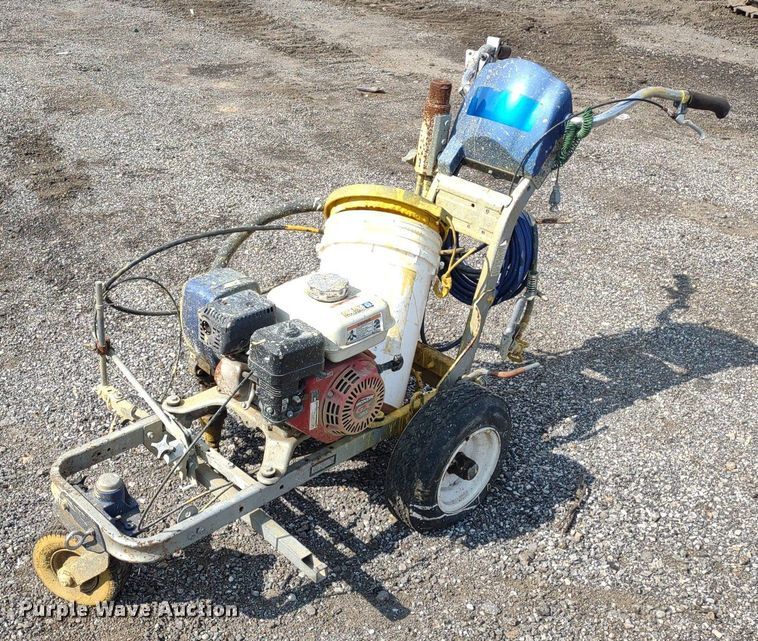 image for item DS6437 Graco 5900  paint striper